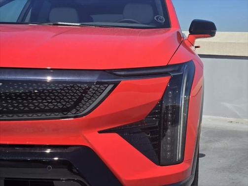 2025 Cadillac OPTIQ Sport 2 AWD