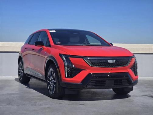 2025 Cadillac OPTIQ Sport 2 AWD