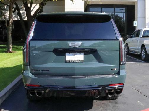 2025 Cadillac Escalade V-Series