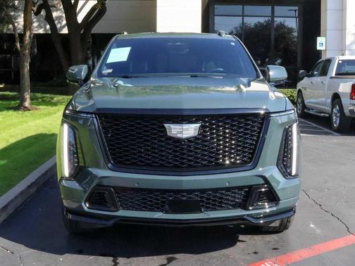 2025 Cadillac Escalade V-Series