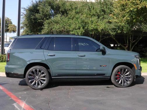 2025 Cadillac Escalade V-Series