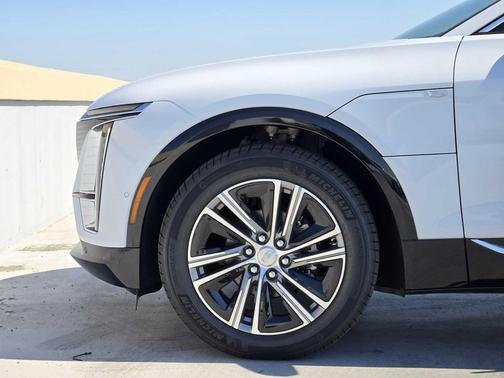 2026 Cadillac LYRIQ Premium Luxury