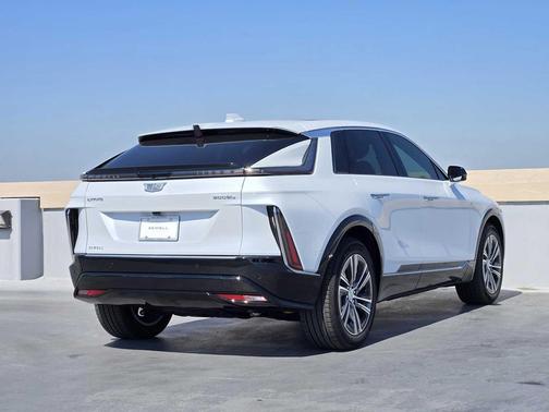 2026 Cadillac LYRIQ Premium Luxury