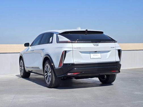2026 Cadillac LYRIQ Premium Luxury