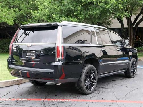 2018 Cadillac Escalade ESV Platinum