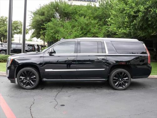2018 Cadillac Escalade ESV Platinum
