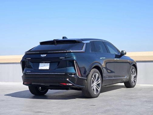 2025 Cadillac LYRIQ Luxury
