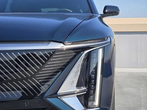 2025 Cadillac LYRIQ Luxury