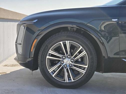 2025 Cadillac LYRIQ Luxury