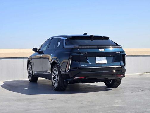 2025 Cadillac LYRIQ Luxury