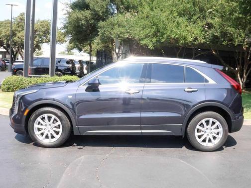 2022 Cadillac XT4 Luxury