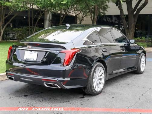 2022 Cadillac CT5 Luxury RWD