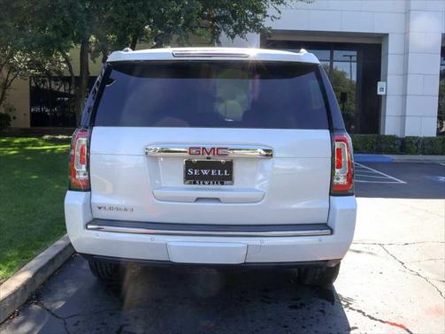 2016 GMC Yukon Denali