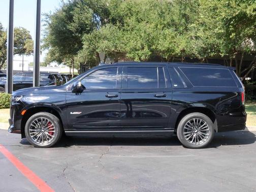2023 Cadillac Escalade ESV V-Series