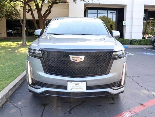 2023 Cadillac Escalade Sport
