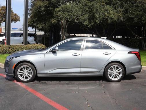 2023 Cadillac CT4 Luxury