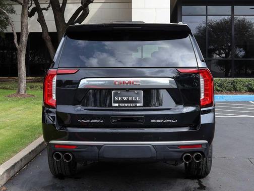 2023 GMC Yukon Denali