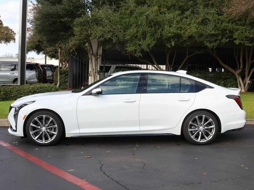 2025 Cadillac CT5 Sport