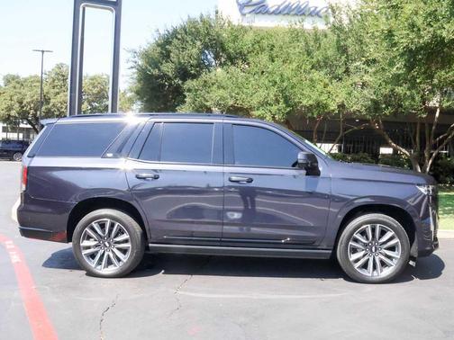 2022 Cadillac Escalade Sport Platinum