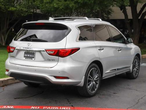 2016 INFINITI QX60 Base
