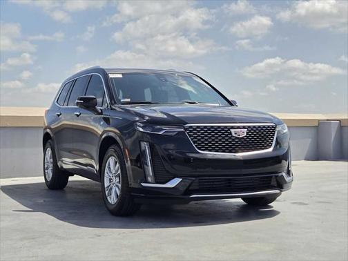 2025 Cadillac XT6 Luxury FWD