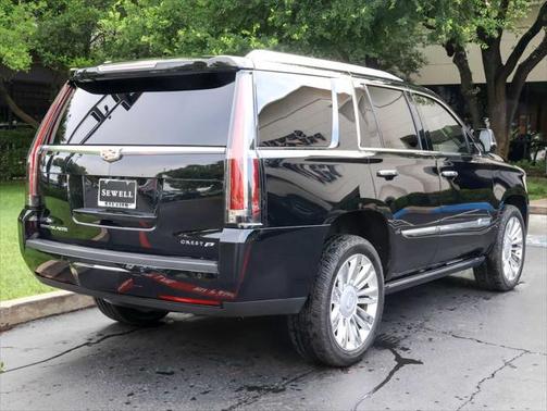2015 Cadillac Escalade Platinum