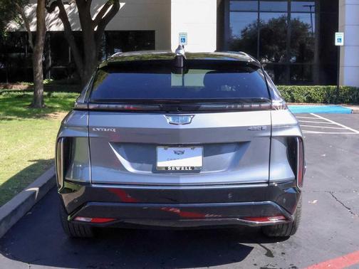 2023 Cadillac LYRIQ Luxury