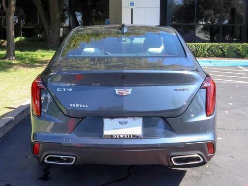 2025 Cadillac CT4 Luxury RWD