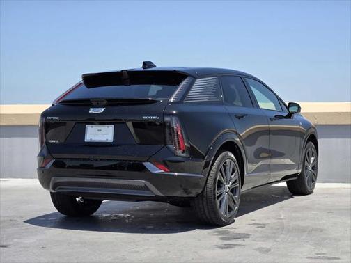 2025 Cadillac OPTIQ Sport 2 AWD