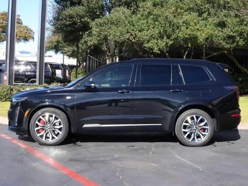 2022 Cadillac XT6 Sport AWD