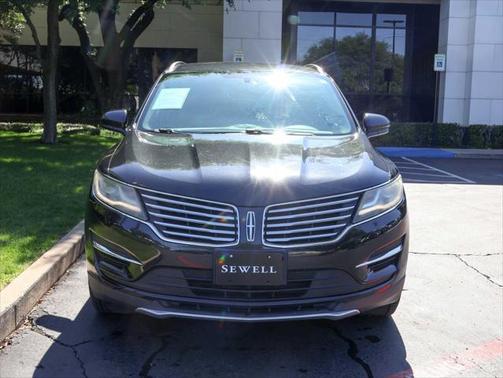 2015 Lincoln MKC Base