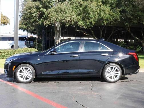 2025 Cadillac CT4 Luxury RWD