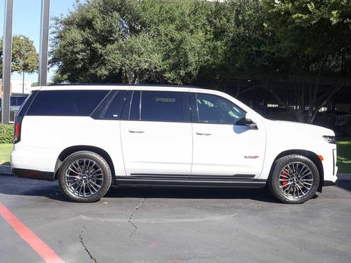 2023 Cadillac Escalade ESV V-Series