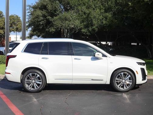 2021 Cadillac XT6 Premium Luxury FWD