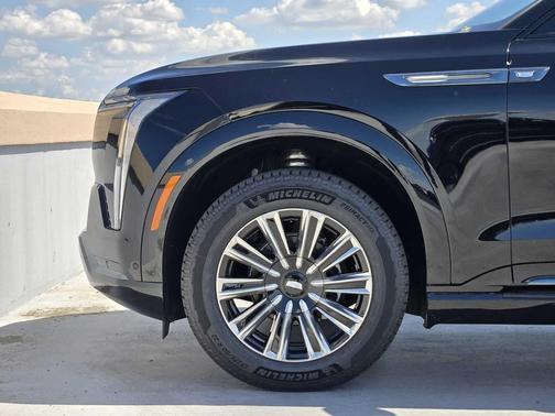 2026 Cadillac Escalade IQL Sport