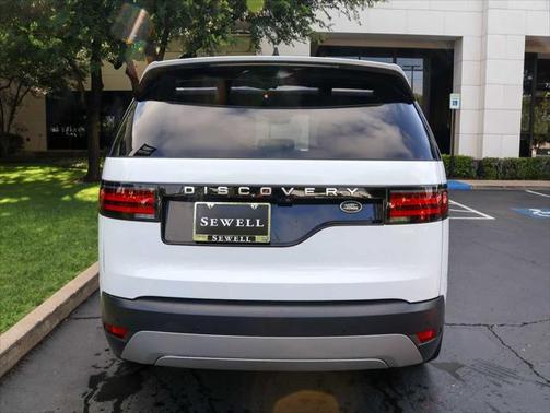 2023 Land Rover Discovery P300 S