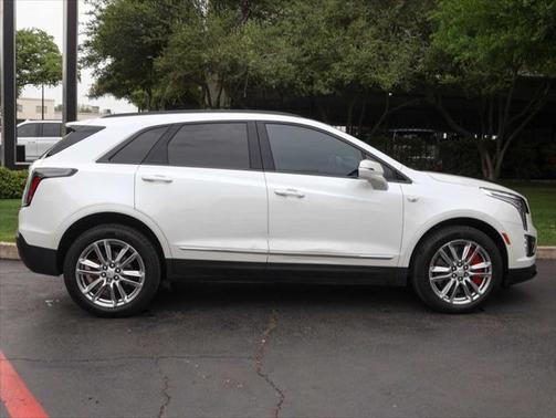 2023 Cadillac XT5 Sport