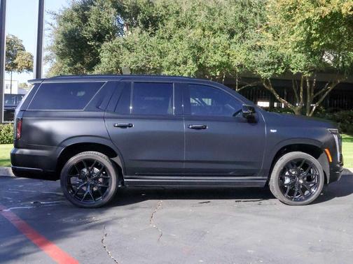 2025 Cadillac Escalade Sport