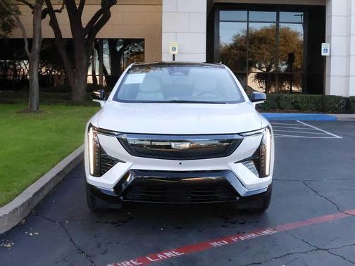 2025 Cadillac OPTIQ Sport 1 AWD