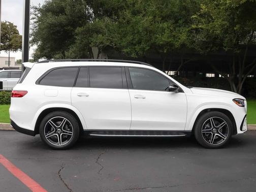 2024 Mercedes-Benz GLS 450 4MATIC