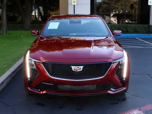 2025 Cadillac CT5 Sport