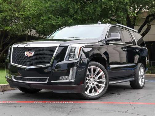 2018 Cadillac Escalade Luxury