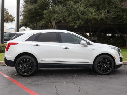 2018 Cadillac XT5 Premium Luxury