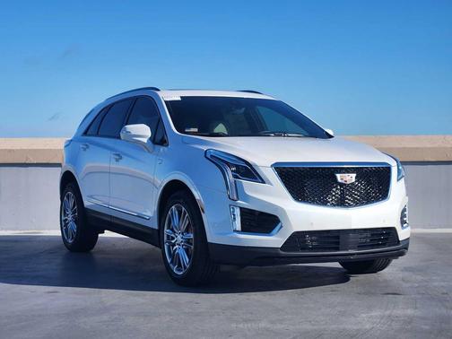 2025 Cadillac XT5 Sport