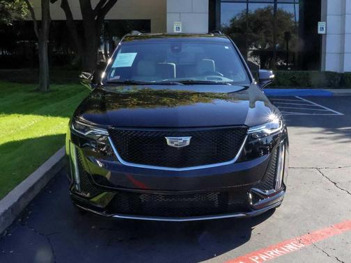 2024 Cadillac XT6 Sport AWD