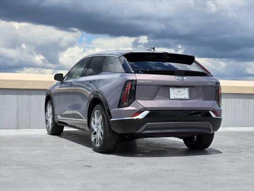 2025 Cadillac OPTIQ Luxury