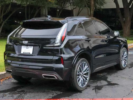 2024 Cadillac XT4 Sport