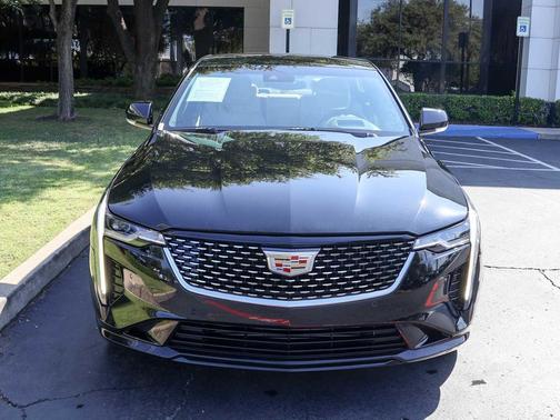 2023 Cadillac CT4 Premium Luxury