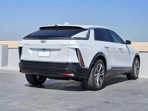 2026 Cadillac LYRIQ Luxury