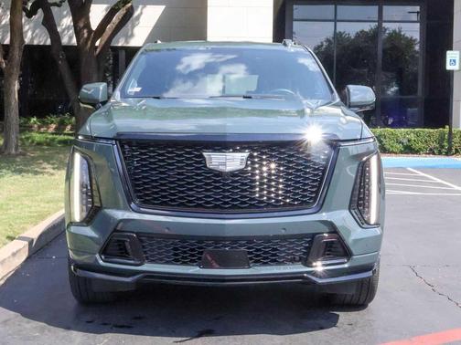 2025 Cadillac Escalade V-Series